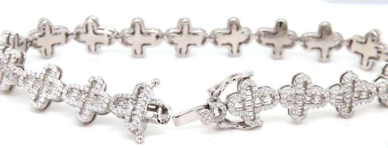 925 Sterling silver cubic zirconia cross link bracelet