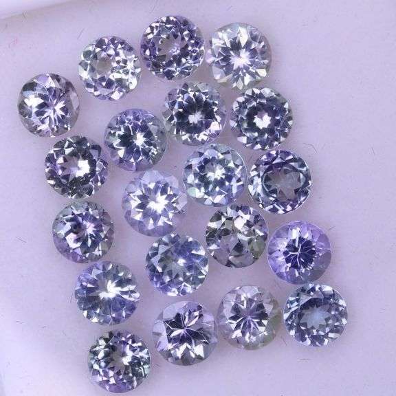 Substantial 6.06ct 20pc 4mm Tanzanite set