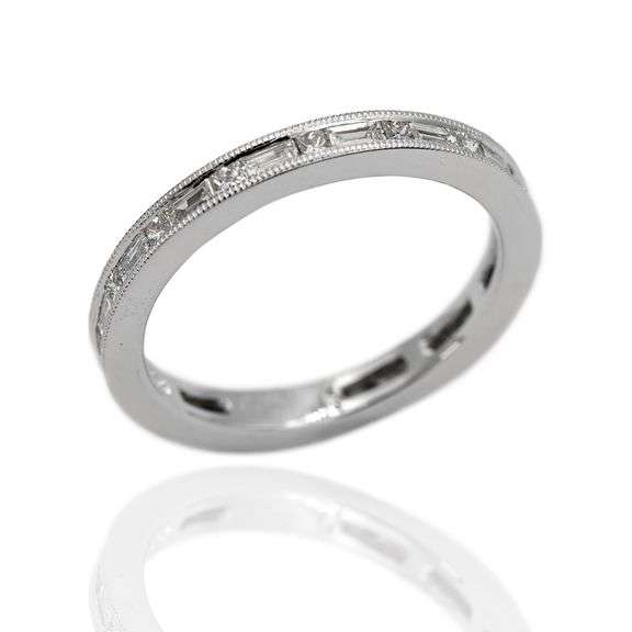 18K(750) Solid White Gold Natural Diamond Handmade Milgrain Band Ring