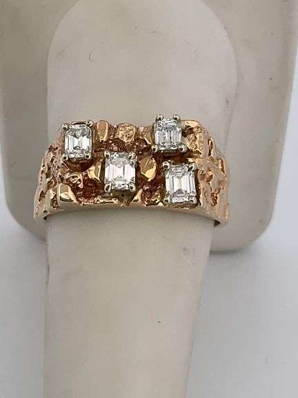 MEN'S BRAND NEW CERTIFIED BRAND NEW 14K GOLD AND DIAMOND NUGGET RING