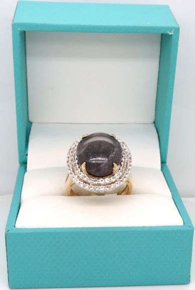 Captivating Massive 14.25CTS Oval Cabochon-Cut Star Ruby & 1.25CTW White Sapphire Ring in 14K Gold O