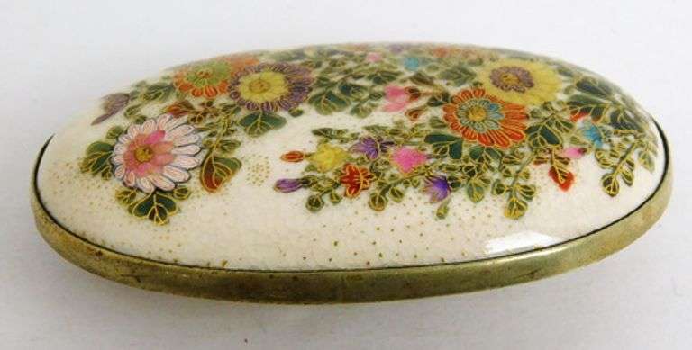Antique Japanese Satsuma Large Floral Brooch
