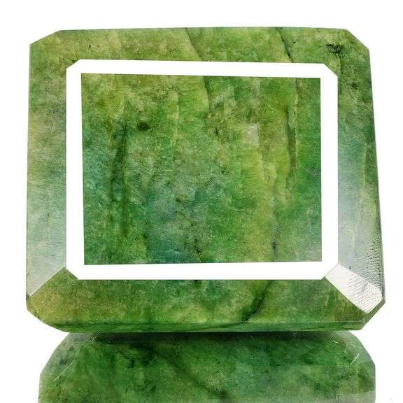 Huge 1000 Ct Certified Museum Size Natural Emerald Solitaire