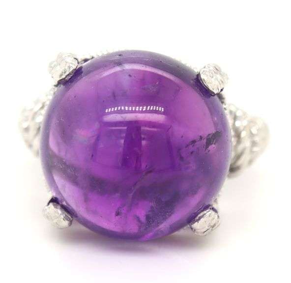 Judith Ripka Cab amethyst ring in 925 sterling silver