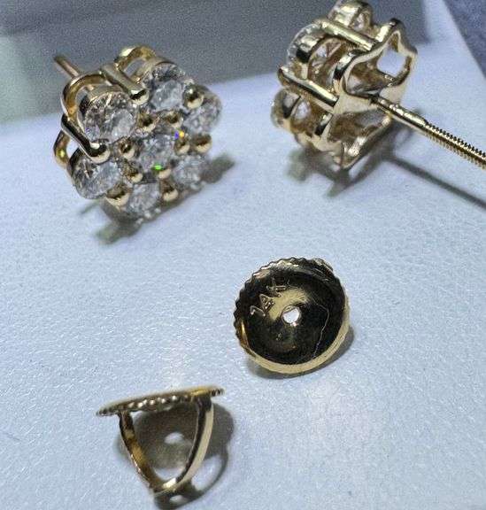 14K Yellow Gold Round Brilliant Cut Diamond Cluster Earrings of 2.60 CT