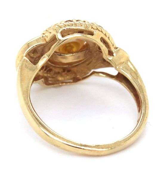 Feminine 14K YG Pearl and Diamond Ring