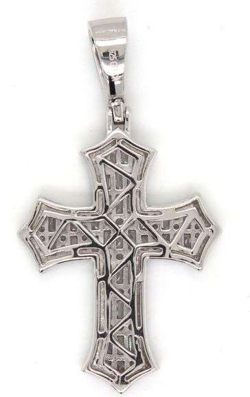 925 Sterling silver cubic zirconia pendant