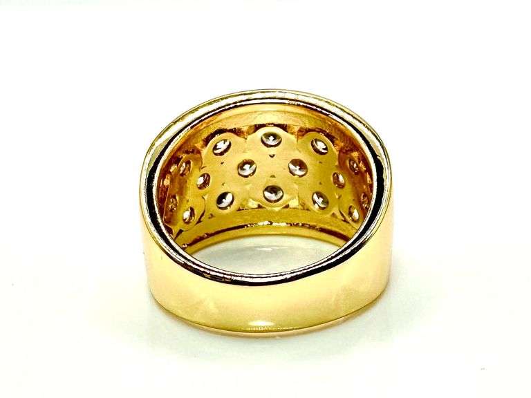 Impressive 14 Kt. Yellow Gold Plate 2.75 Ctw Simulated Diamond Ring