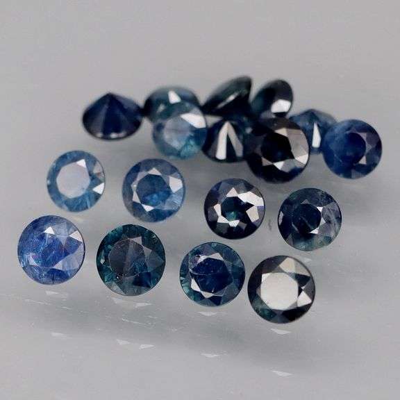 Richly colored! 2.91ct navy blue Sapphire set -Heated only!