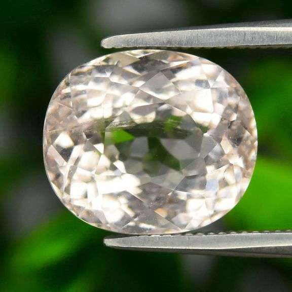 High fire 3.31ct brilliant peach pink Nigerian Morganite