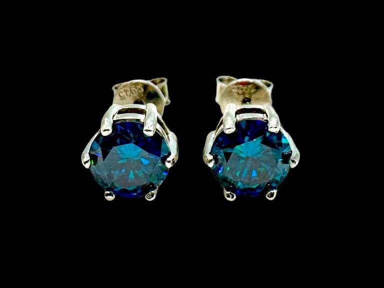 Sparkling 2 Ctw London Blue Simulated Diamond Earrings