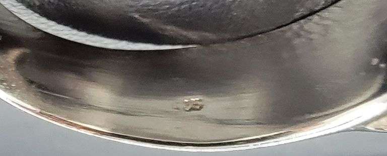 Sparkling 2.25 Ct VVs1 F-G Fire Moissanite Ring