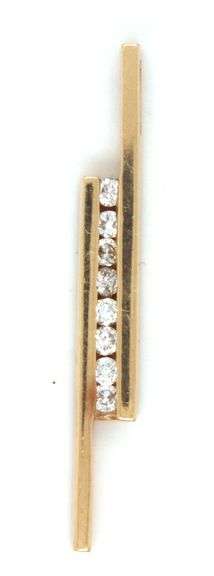 14kt Yellow gold diamond pendant