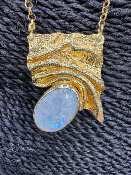 Sterling Silver 925 with 18k Gold Plating with Moonstone Pendant 20" Necklace Unique