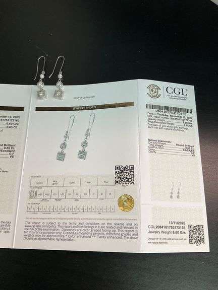 CERTIFIED 14K WHITE GOLD DIAMOND EARRINGS