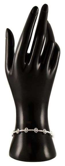 1.00ctw Diamond Oval Frame Link Station Bracelet in 14K