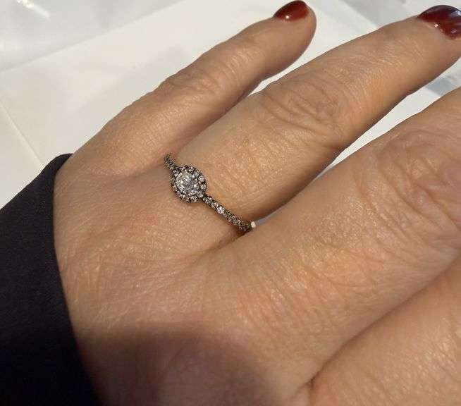 18KT Solid Rose Gold Diamond Ring