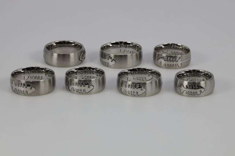 Lot of 15 Stainless Steel 316L Laser Cut Rings Removable Dead Fish Cut Out