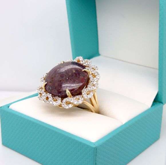 Glittering Huge 34.17CTS Round Cabochon-Cut Ruby & 1.41CTW Round Faceted Colorless Sapphire Ring in 