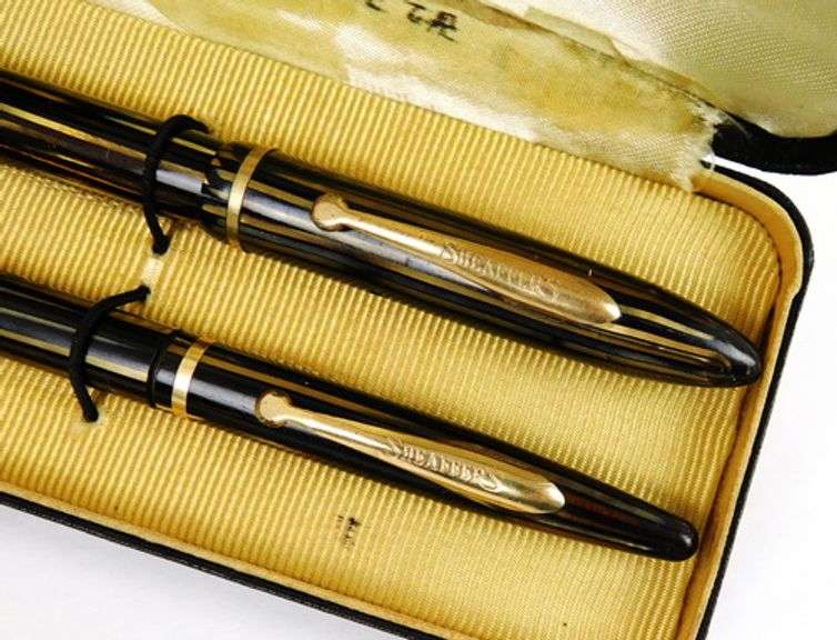 Vintage Sheaffers Fountain Pen & Pencil in Box, 14K Nib