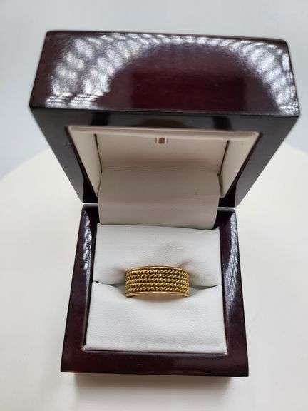 Very fine 18k gold hand made band, 6.0gr, size: 8.5