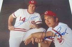 HAND SIGNED PETE ROSE AND JOHNNY BENCH 8X10 MOUNTED IN A 11X14 DISPLAY
