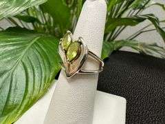 Sterling Silver Natural Gemstone Perdiot Ring Size 7