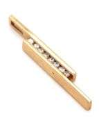 14kt Yellow gold diamond pendant