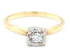 14kt Yellow gold diamond ring