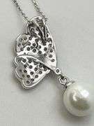 925 Sterling Silver Butterfly Wing Pendant With Drop Pearl And Chain Necklace