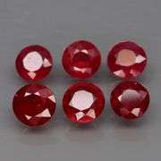 Abosolutely stunning 4.95ct set of blood red Rubies!