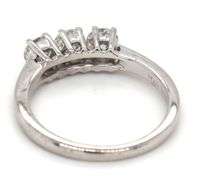 18kt White gold 1ctw 3 stone diamond band