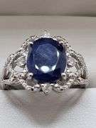 Very fine Natural Sapphire 3.48 ctw with diamond accent set in silver ring, EGL certified