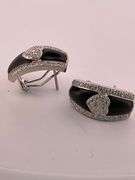CERTIFIED 18K WHITE GOLD DIAMOND STUD EARRINGS