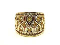 Gorgeous 14 Kt Gold Plate 275 Cttw Simulated Diamond Ring