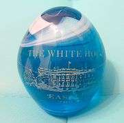 RARE 2004 GLASS WHITE HOUSE