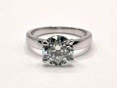 Dazzling 2.75 Ct White Ice Blue Lab Simulated Diamond Ring