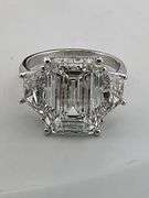 CERTIFIED BRAND NEW 14K WHIT GOLD DIAMOND RING. ALMOST 12.00 CARATS OF DIAMONDS