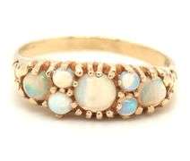 14kt Yellow gold opal cluster ring