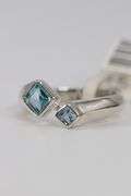 .925 Sterling Silver Blue Topaz Gemstone Ring Size 9