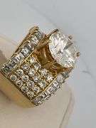 CERTIFIED BRAND NEW 18K GOLD DIAMOND ENGAGEMENT RING 9.10 CRATS