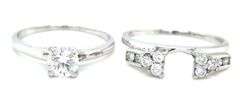 14kt White gold 0.65ct center diamond with 0.35ctw side diamond wedding set