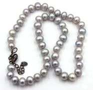 Lot of 2 pearl strand necklaces