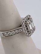 CERTIFIED 14K WHITE GOLD DIAMOND RING