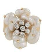 0.40ctw Diamond and Baroque Pearl Cluster Ring in 14K