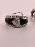CERTIFIED 18K WHITE GOLD DIAMOND STUD EARRINGS