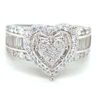 925 Sterling silver heart shaped white cubic zirconia ring
