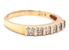 14kt Yellow gold diamond band