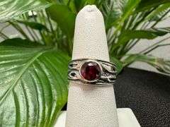 Sterling Silver 925 Gemstone Natural Garnet Ring Size 6.5