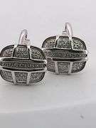 CERTIFIED BRAND NEW  18k white gold Di Modolo cufflinks with diamonds.